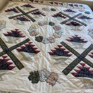 Handmade Vintage Patchwork Double Sz Quilt Mixed X Block Autumn Leaf Pattern EUC